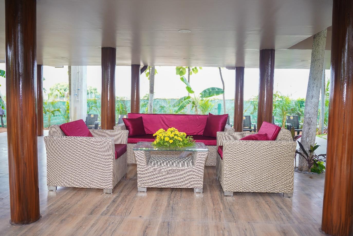 Tree House – VAS MANSIONS – GARDEN RESORT